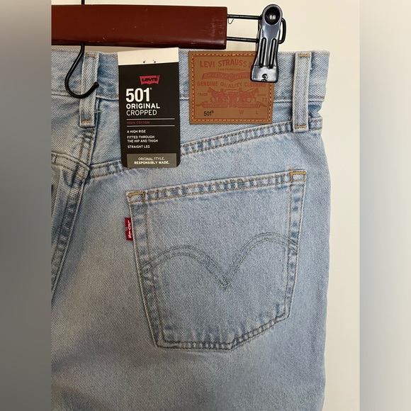 NWT 501 Original Cropped Women’s Jeans - Picture 10 of 16